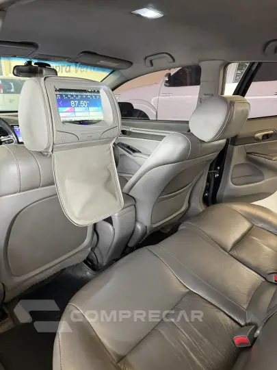 CIVIC 1.8 LXL 16V