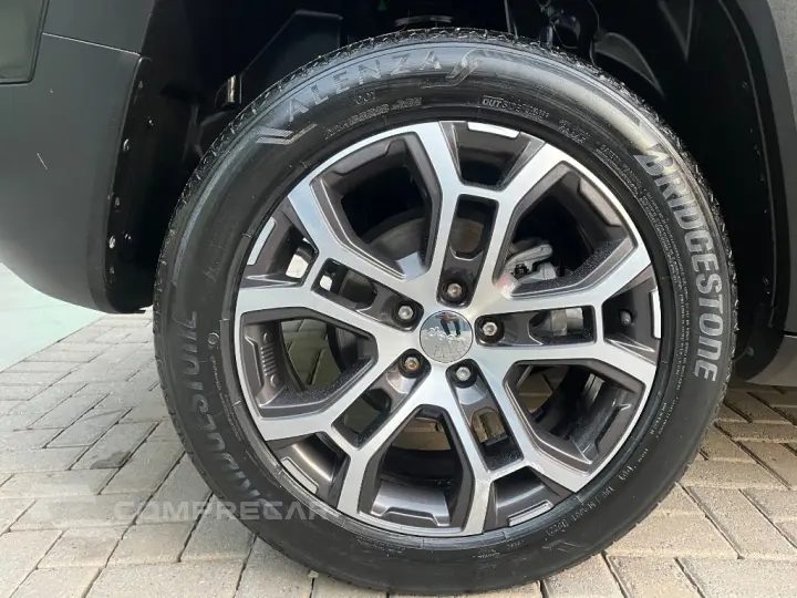 Renegade Long. T270 1.3 TB 4x2 Flex Aut.