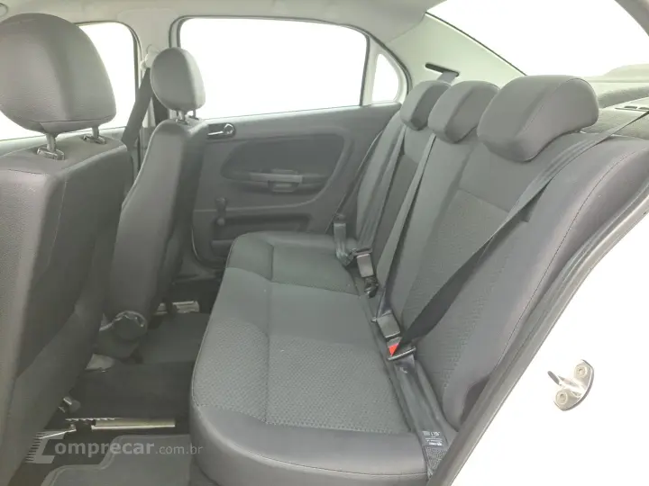 VOYAGE 1.0 12V MPI TOTALFLEX 4P MANUAL