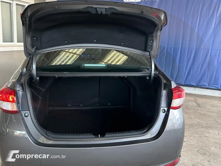 YARIS 1.5 16V FLEX SEDAN XL LIVE MULTIDRIVE