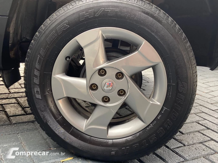 DUSTER 2.0 Tech Road II 4X2 16V