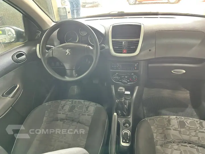 207 1.4 Xr 8V Flex 4P Manual