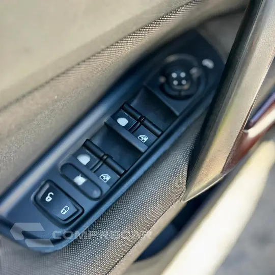 TORO 2.0 16V Turbo Freedom 4WD AT9