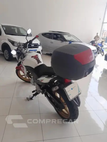 CB 300 R ESPECIAL EDITION