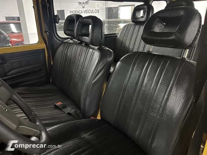 BANDEIRANTE 3.7 Bj50lv-b 4X4 Chassi Longo