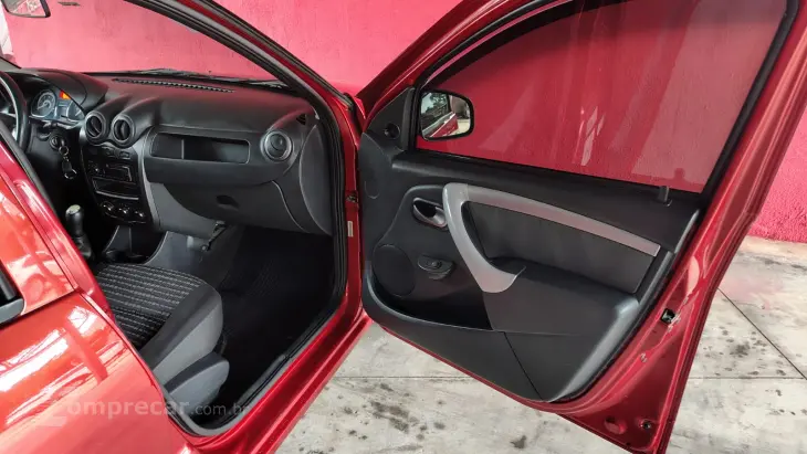 SANDERO 1.0 Expression 16V