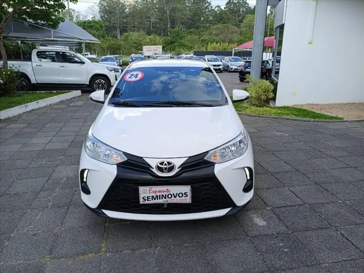 YARIS 1.5 16V FLEX XL MULTIDRIVE