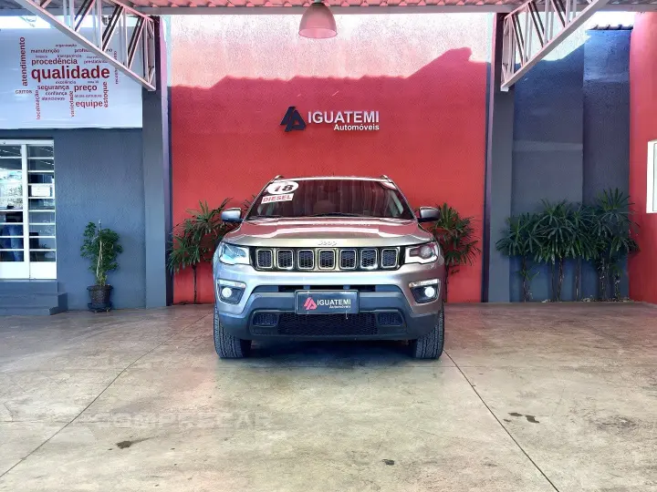 COMPASS 2.0 16V DIESEL LONGITUDE 4X4 AUTOMÁTICO