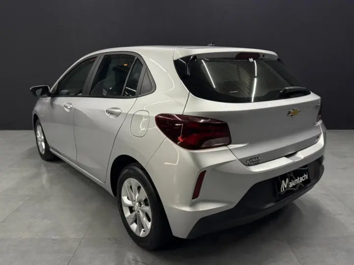 ONIX 1.0 TURBO FLEX AUTOMÁTICO