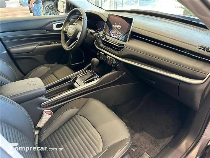 COMMANDER 1.3 T270 Turbo Longitude