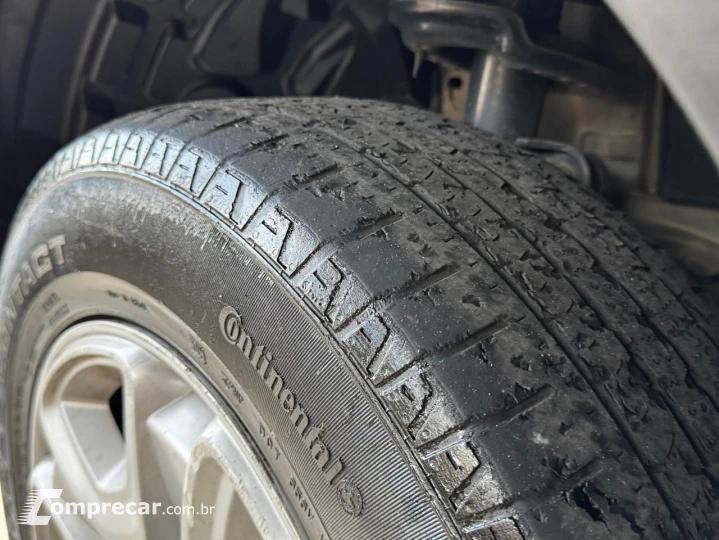 Toro Freedom 1.8 16V Flex Aut.