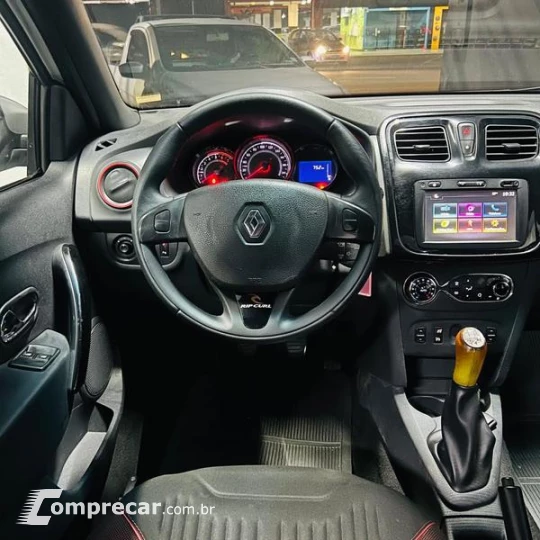SANDERO STEP 16