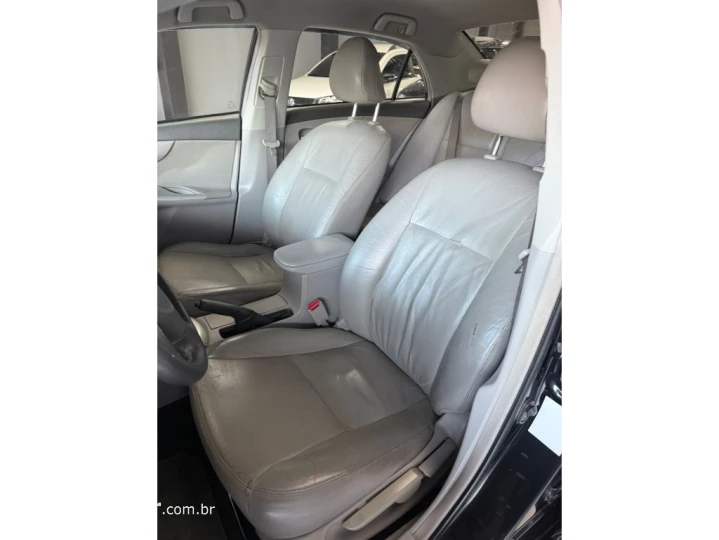 COROLLA 1.8 GLI 16V FLEX 4P AUTOMÁTICO