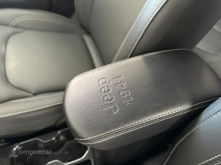 Renegade Long. T270 1.3 TB 4x2 Flex Aut.