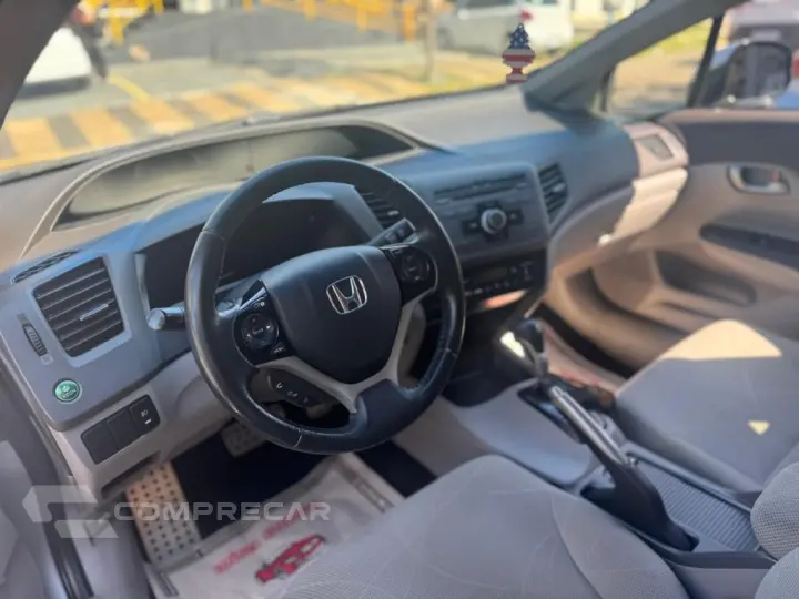 Civic Sedan LXS 1.8/1.8 Flex 16V Aut. 4p