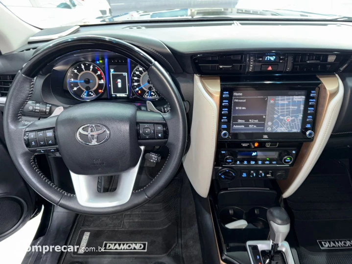 HILUX SW4 2.8 D-4d Turbo Diamond 7L