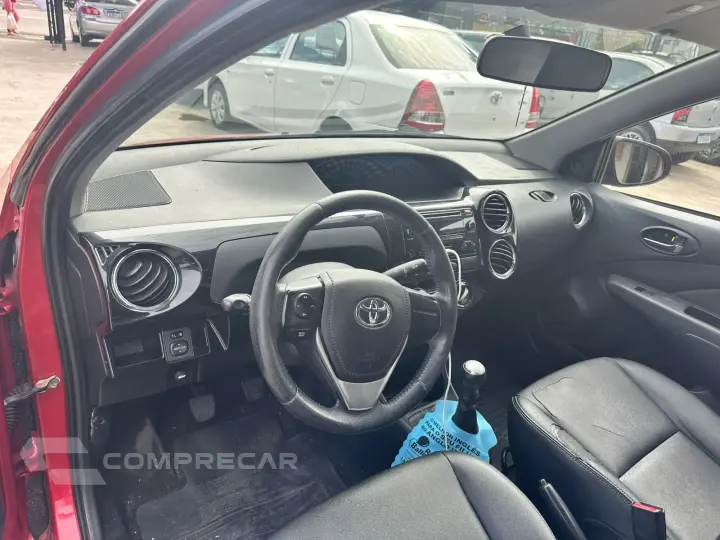 ETIOS 1.5 X Sedan 16V