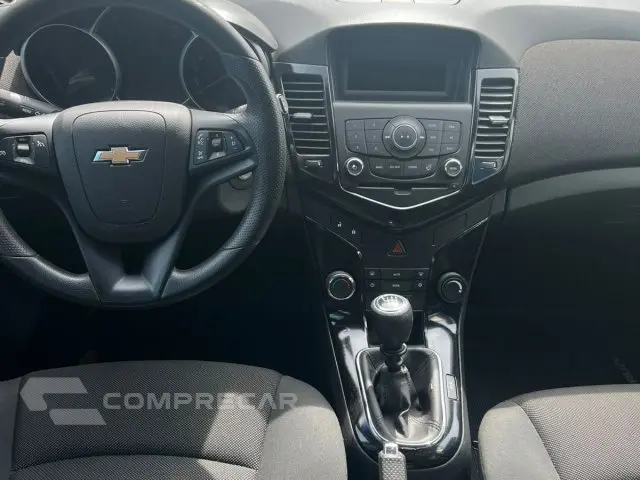 CRUZE HATCH - 1.8 LT SPORT6 16V 4P MANUAL