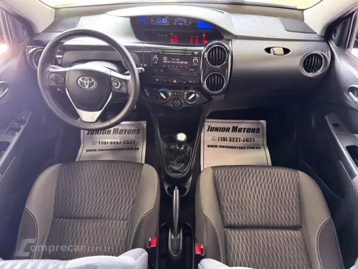 ETIOS HATCH X PLUS 15 MT