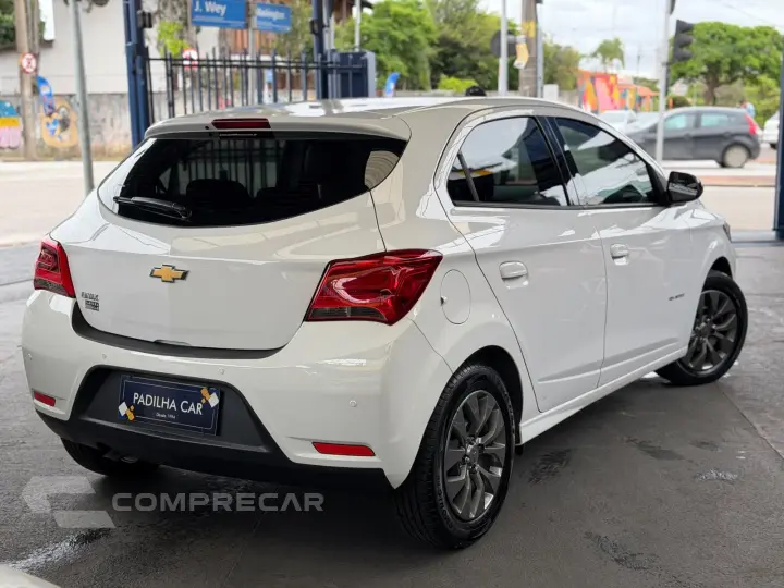 ONIX HATCH ADVANTAGE 1.4 8V Flex 5p Aut.