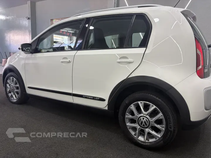 CROSS UP 1.0 TSI 12V