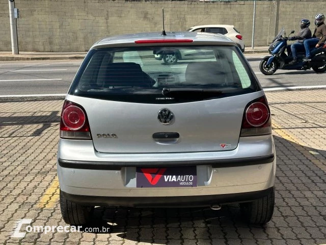 POLO - 1.6 MI 8V 4P MANUAL