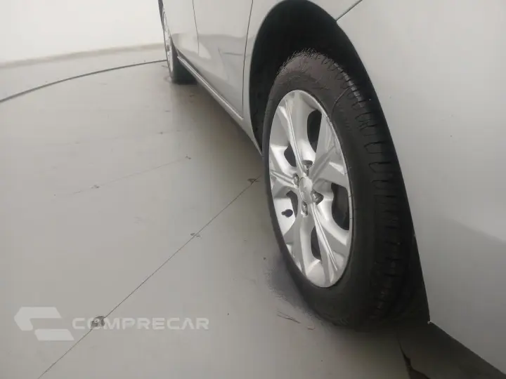 ONIX 1.0 TURBO FLEX LTZ AUTOMÁTICO