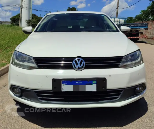 Jetta 2.0 4P FLEX COMFORTLINE TIPTRONIC AUTOMÁTICO