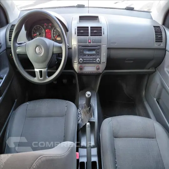 POLO SEDAN 1.6 MI COMFORTLINE 8V FLEX 4P MANUAL
