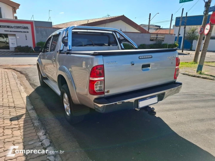 Hilux 2.7 Srv 4X2 Cd 16V Flex 4P Automático