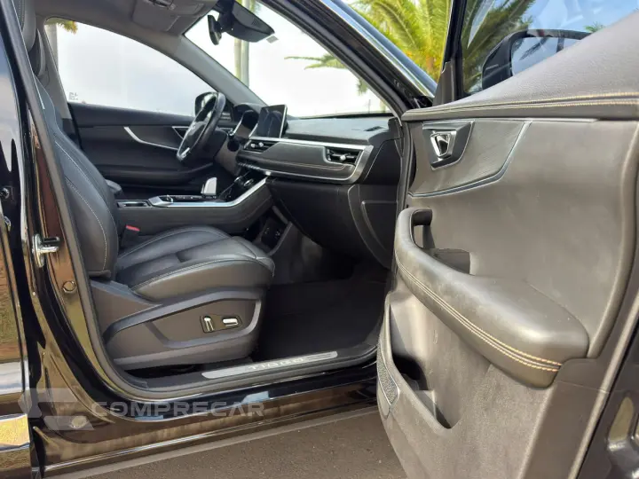 TIGGO 8 1.6 TGDI