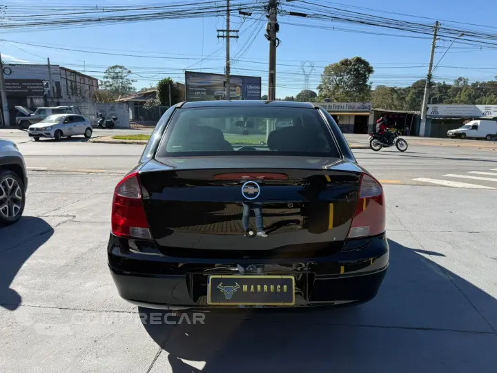 CORSA 1.4 MPFI Premium Sedan 8V