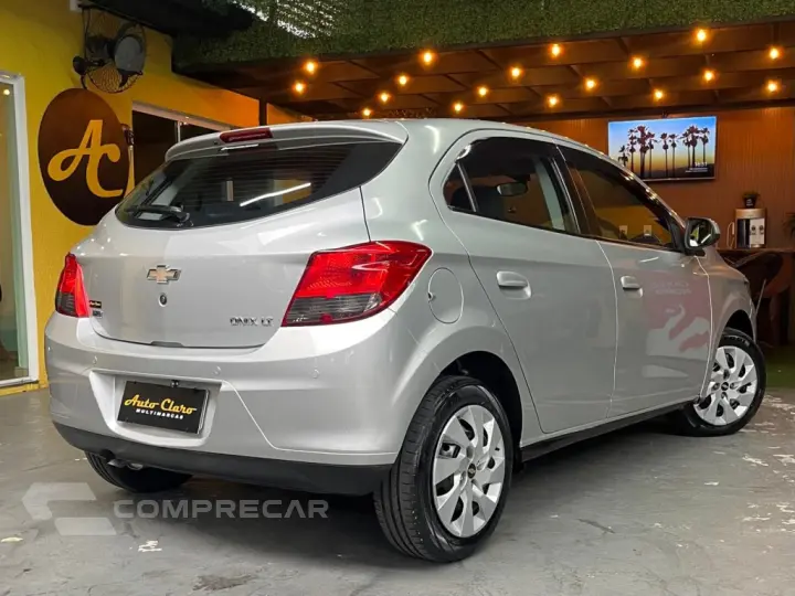 ONIX 1.4 MPFI LT 8V FLEX 4P AUTOMÁTICO