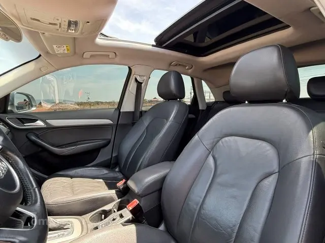 Q3 - 2.0 TFSI AMBIENTE QUATTRO 170CV 4P S TRONIC