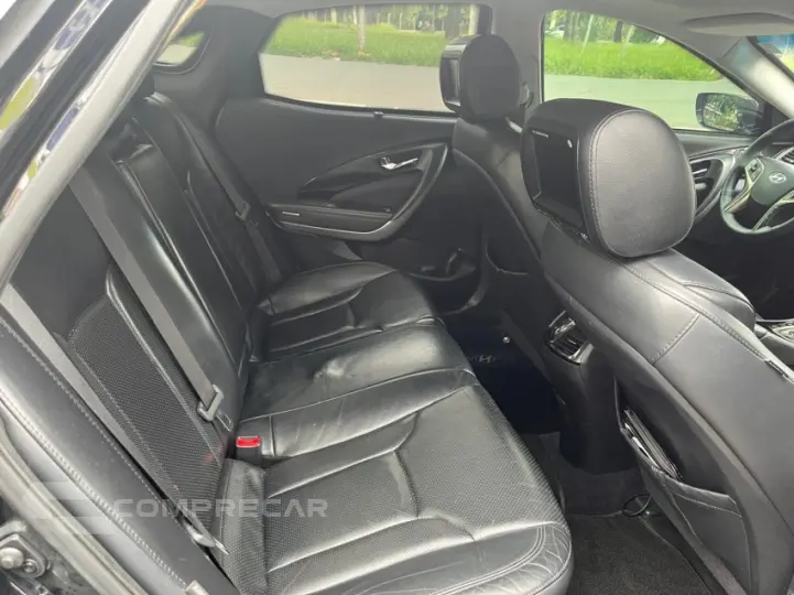 AZERA 3.0 MPFI GLS V6 24V