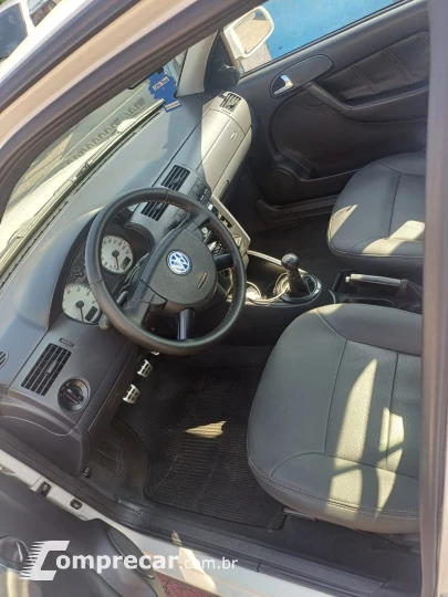 SAVEIRO 1.6 8V