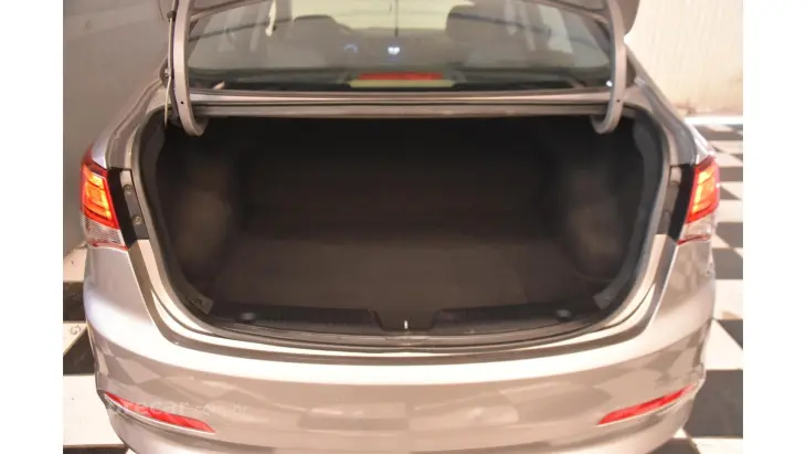 HB20S - 1.6 STYLE 16V 4P AUTOMÁTICO