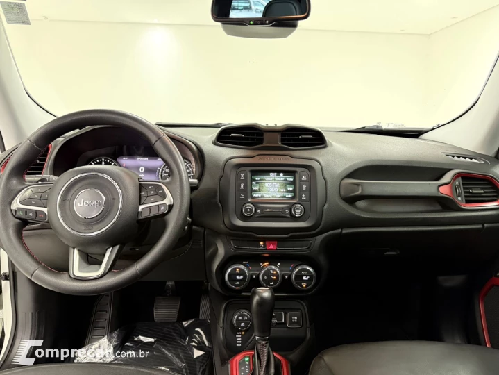 RENEGADE 2.0 16V Turbo Trailhawk 4X4
