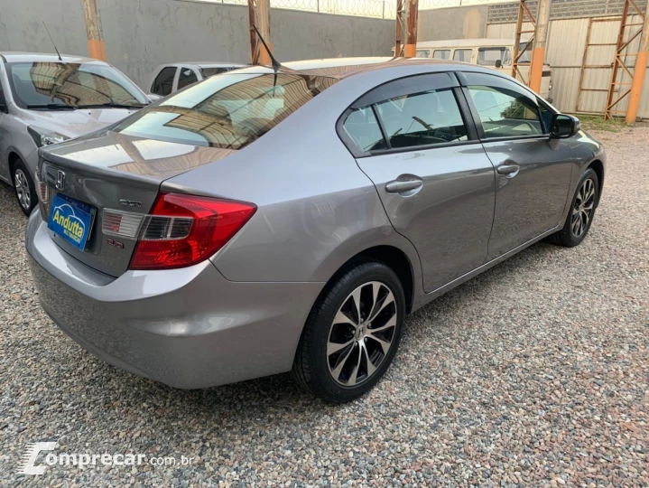 Civic 2.0 16V 4P FLEX LXR AUTOMÁTICO
