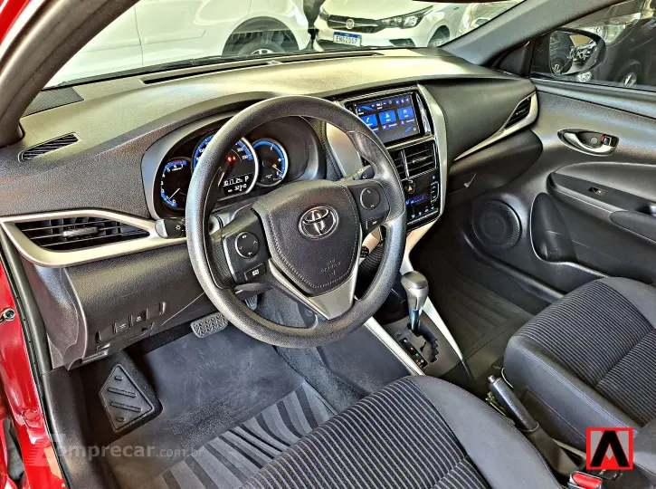 YARIS 1.5 16V XL Plus Connect