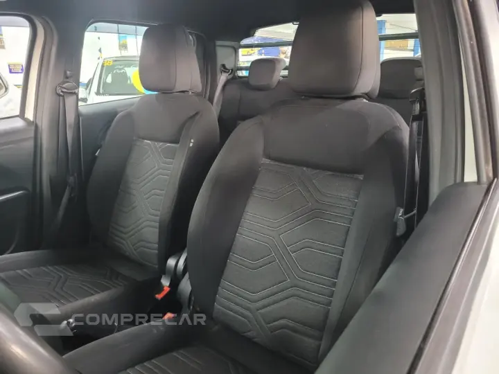 Strada Freedom 1.3 Flex 8V CD