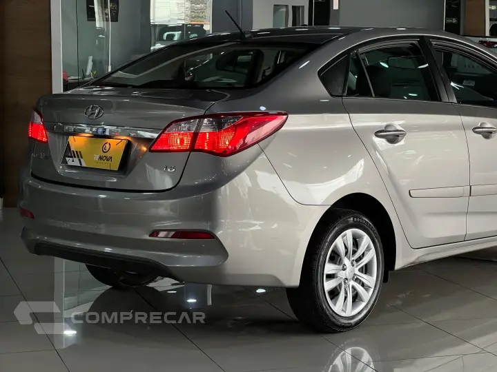 HB20S 1.6 COMFORT PLUS 16V FLEX 4P MANUAL
