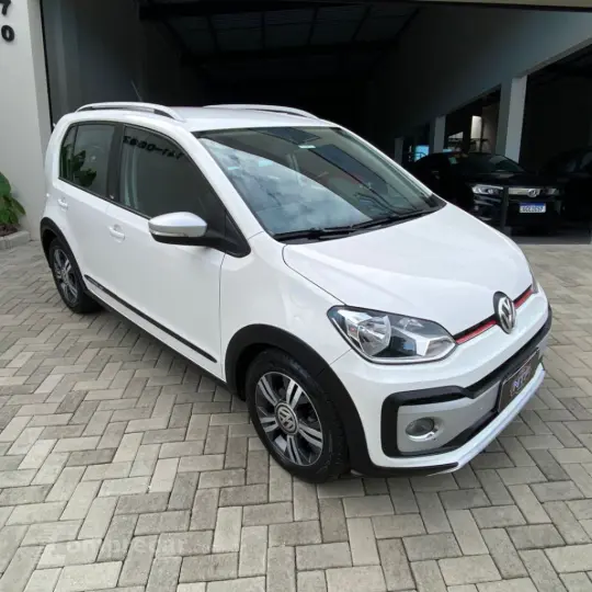 up! cross 1.0 TSI Total Flex 12V 5p