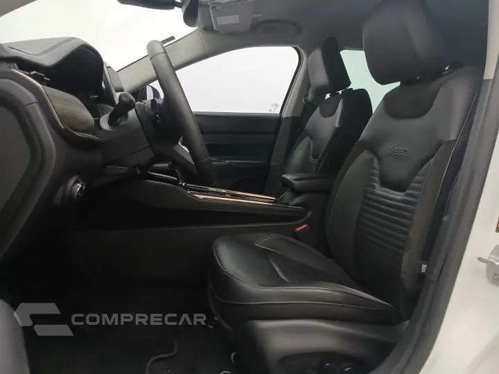 COMMANDER 1.3 T270 TURBO FLEX LIMITED AT6
