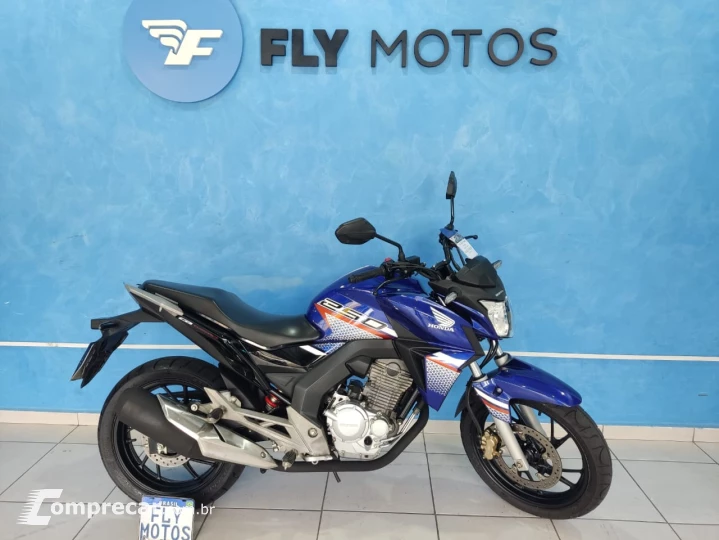 CB 250f Twister