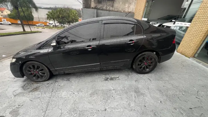 Civic Sed. LXL/LXL SE 1.8 Flex 16V Mec.