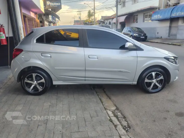 ONIX 1.4 MPFI LTZ 8V