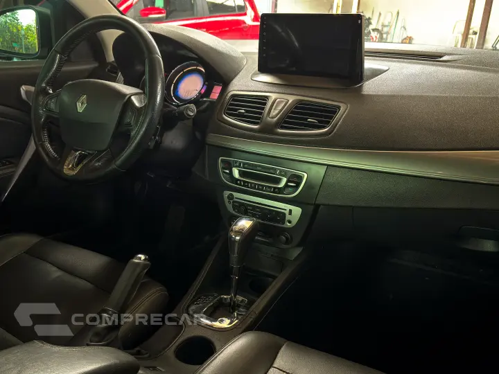 FLUENCE 2.0 Dynamique 16V