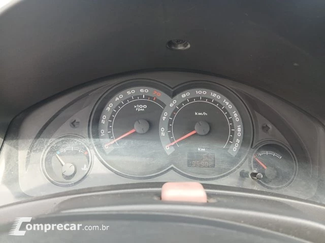 CELTA - 1.0 MPFI LIFE 8V 2P MANUAL