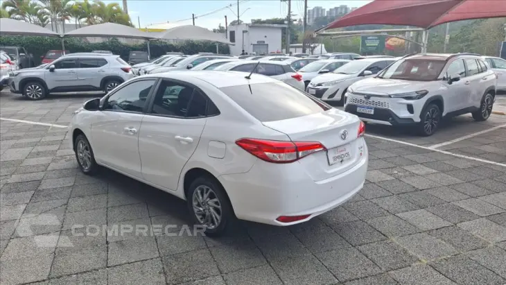 YARIS 1.5 16V FLEX SEDAN XS MULTIDRIVE